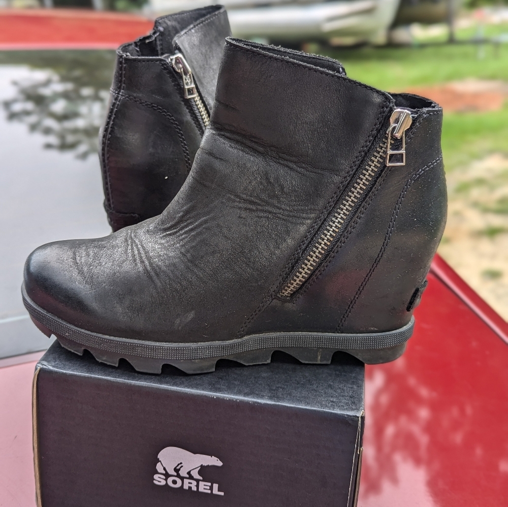 Sorel Joan of Arctic